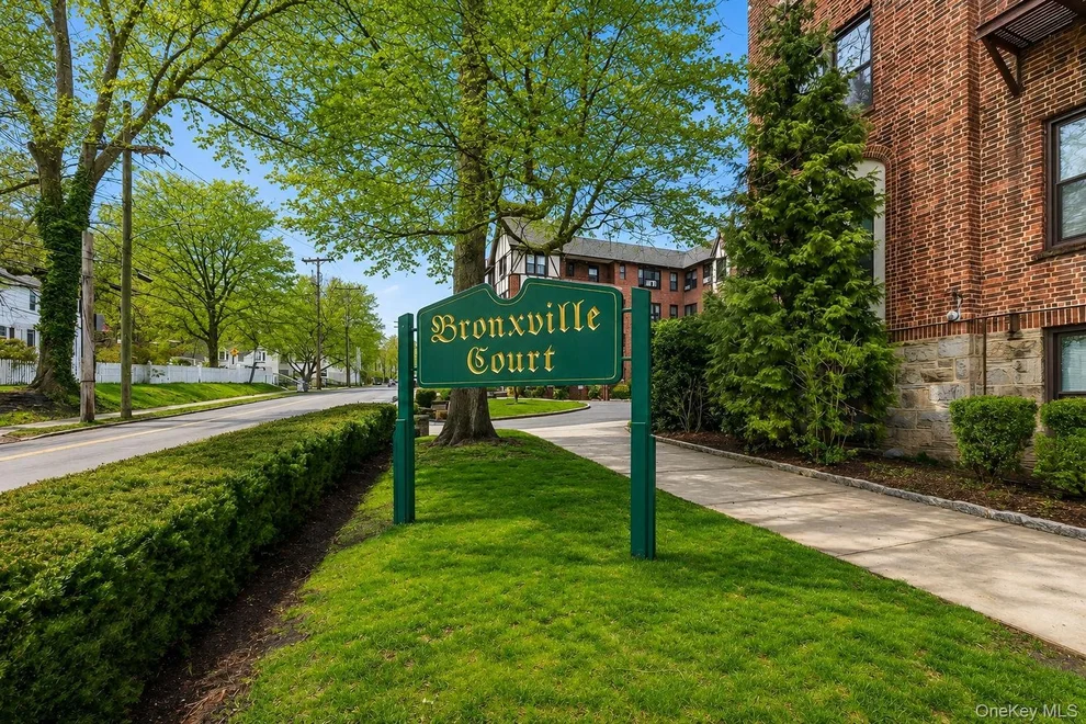 Unit for sale at 246 Bronxville Road, Yonkers, NY 10708