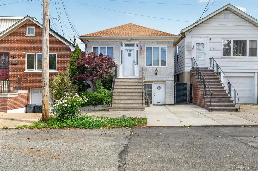 Unit for sale at 2919 Wellman Avenue, New York, NY 10461