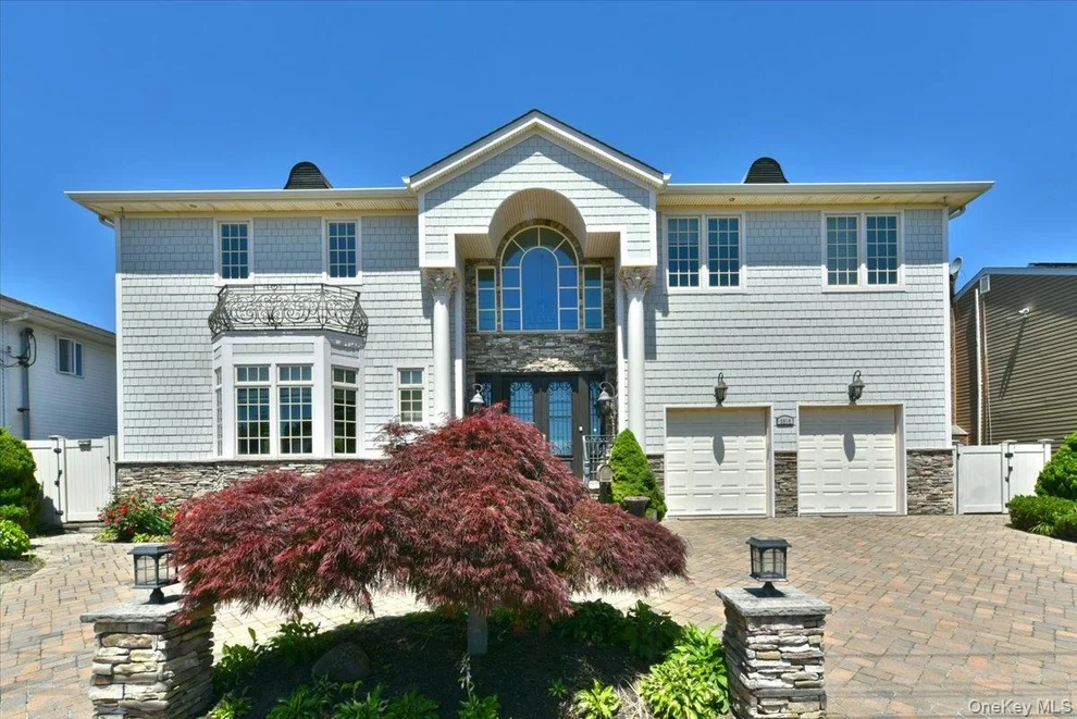 Unit for sale at 3510 Riverside Drive, Hempstead, NY 11572