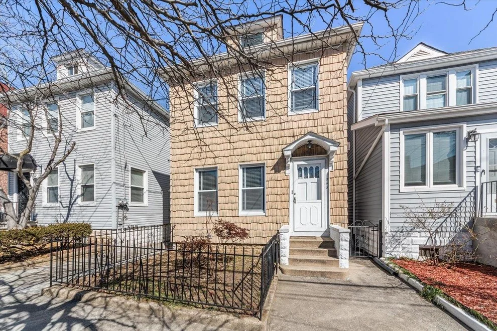 Unit for sale at 1940 Hone Avenue, New York, NY 10461
