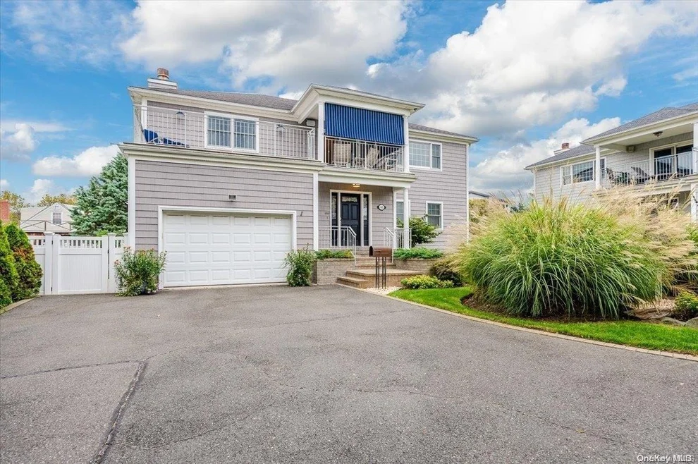 Unit for sale at 94 Flamingo Street, Hempstead, NY 11509