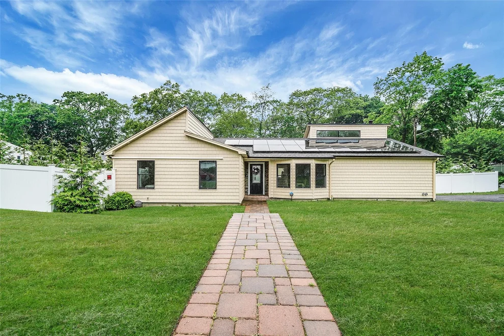 Unit for sale at 134 Lawrence Avenue, Islip, NY 11788