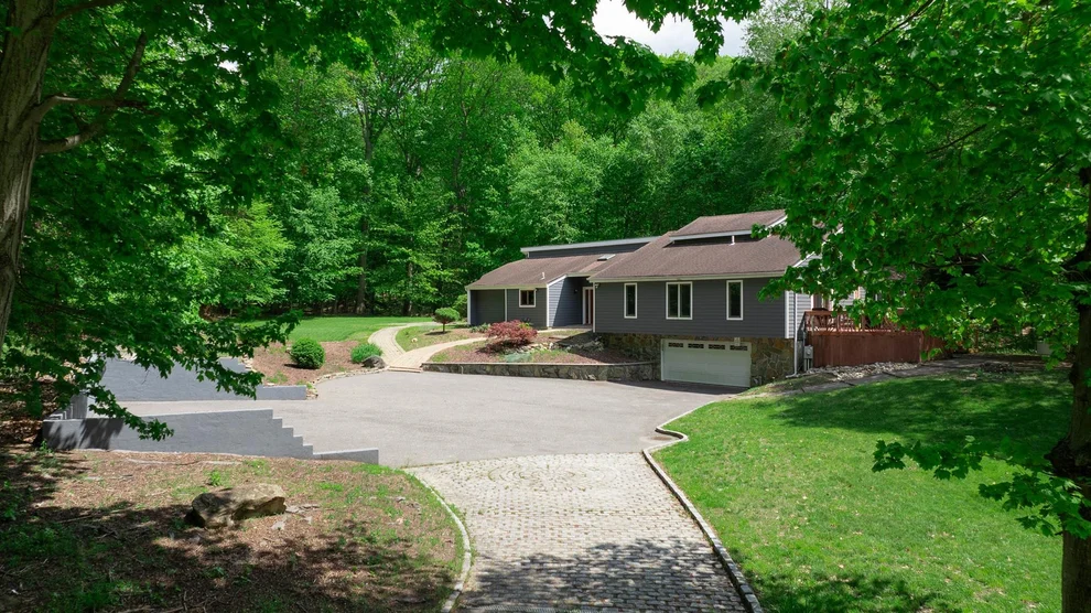Unit for sale at 44 Quail Path, Smithtown, NY 11780