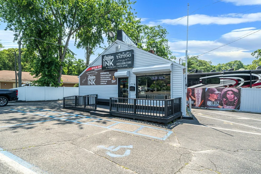 Unit for sale at 262 Middle Country Road, Brookhaven, NY 11784
