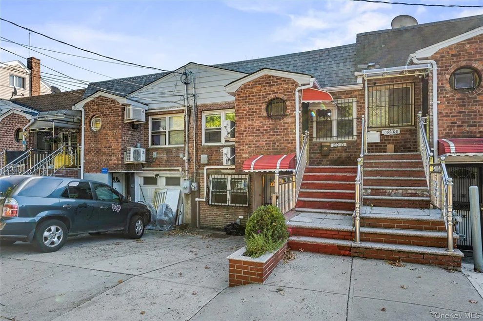 Unit for sale at 152-10 Peck Avenue, New York, NY 11355