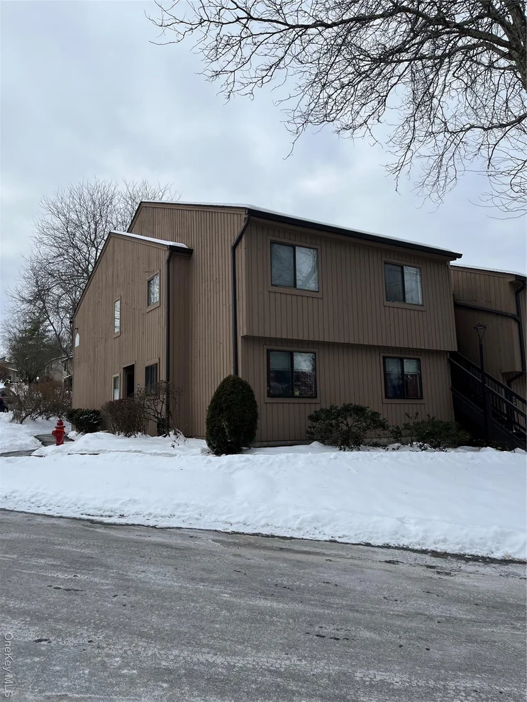 Unit for sale at 3701 Fox Lane, Poughkeepsie, NY 12603
