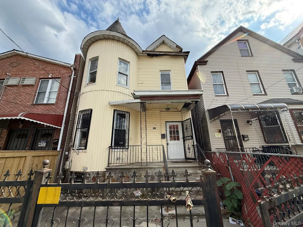 Unit for sale at 740 E 218th Street, New York, NY 10467