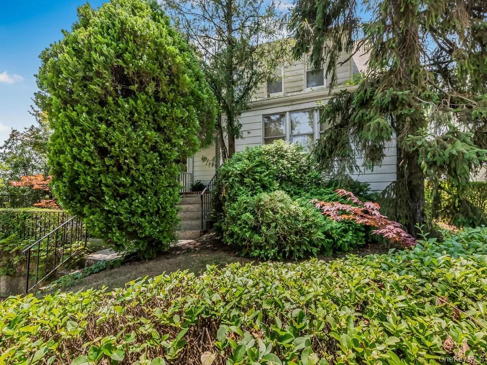 Unit for sale at 300 AKA 490 Odell Avenue, Yonkers, NY 10703