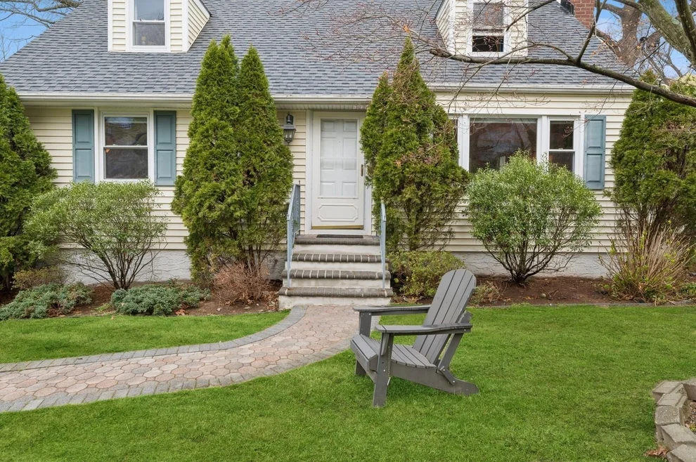 Unit for sale at 1164 Dobbs Ferry Road, Greenburgh, NY 10607