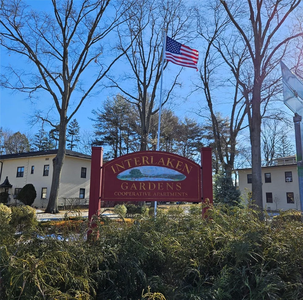 Unit for sale at 50 Manchester Road, Eastchester, NY 10709