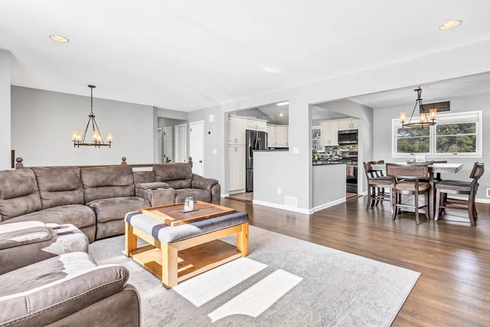 Unit for sale at 8 Somerston Road, Yorktown, NY 10598