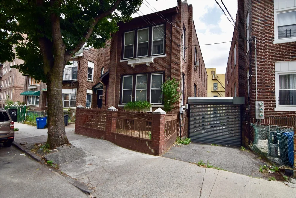 Unit for sale at 1860 Harrison Avenue, New York, NY 10453