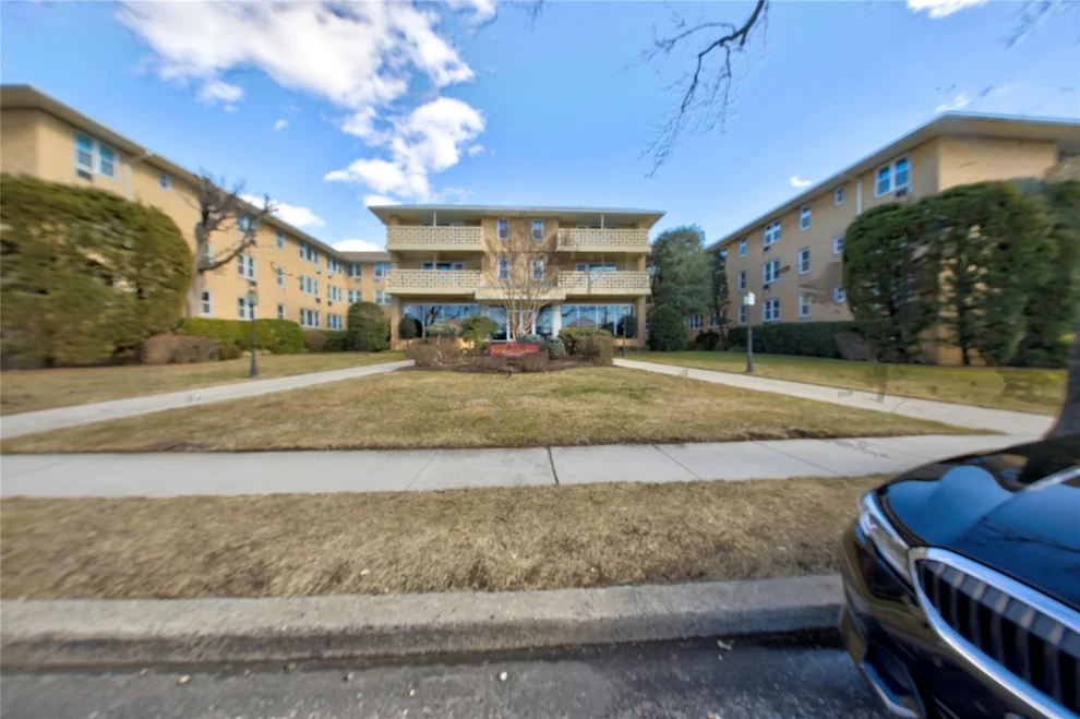 Unit for sale at 490 Atlantic Avenue, Hempstead, NY 11518