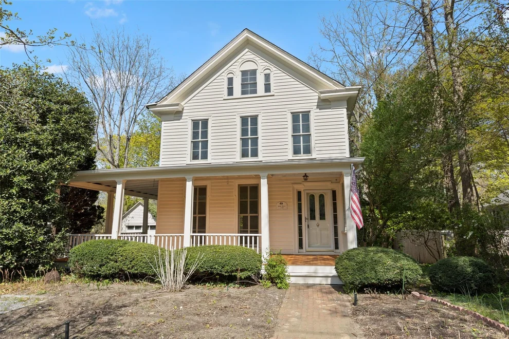 Unit for sale at 197 Christian Avenue, Brookhaven, NY 11790