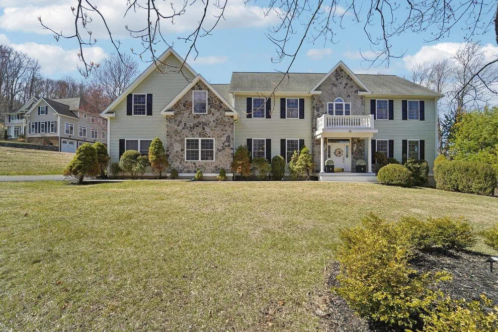 Unit for sale at 4 Long Hill Road, East Fishkill, NY 12533