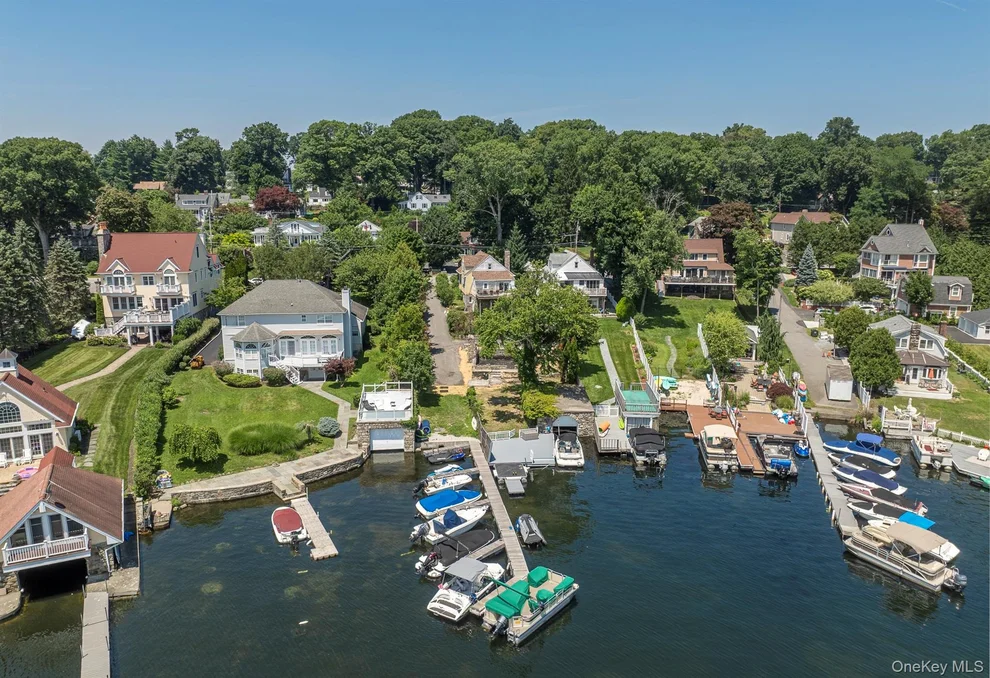 Unit for sale at 68 W Lake Boulevard, Carmel, NY 10541