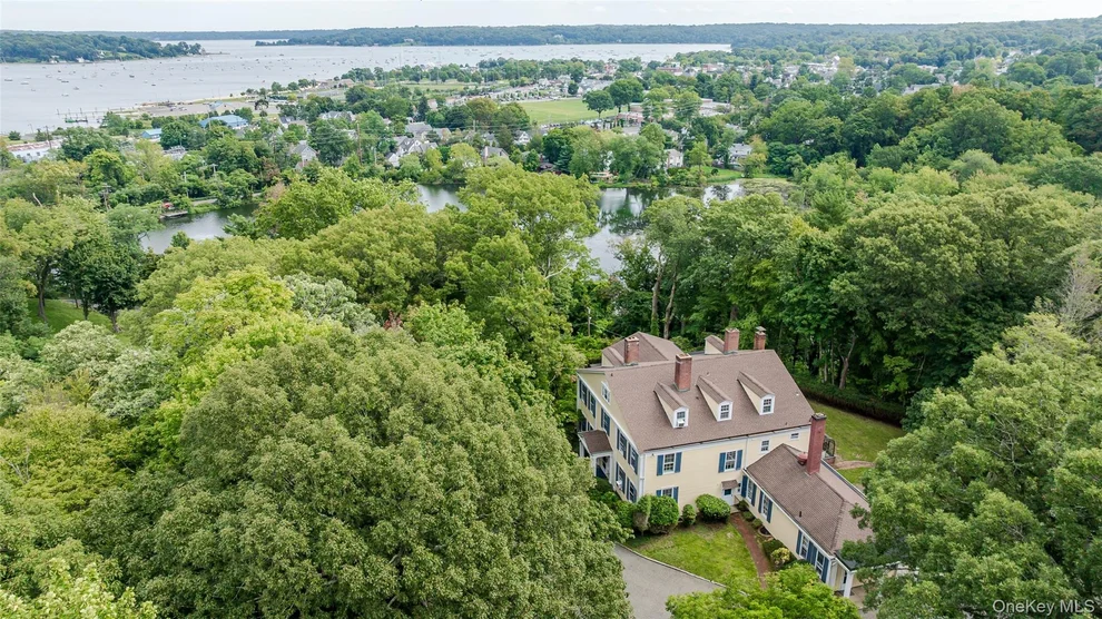 Unit for sale at 51 Lake Avenue, Oyster Bay, NY 11765