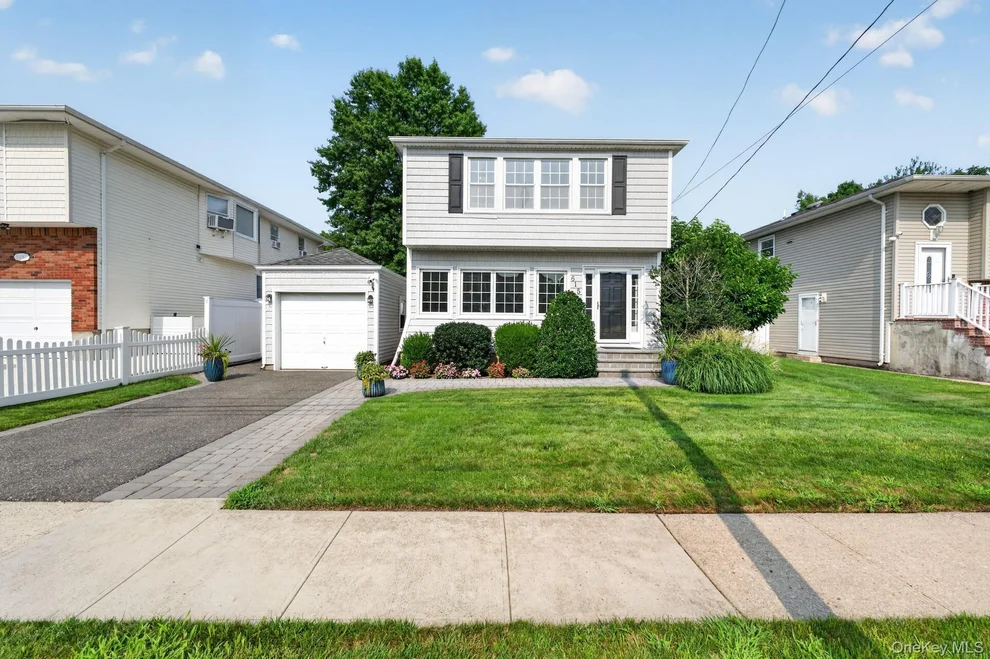Unit for sale at 615 Briggs Street, Hempstead, NY 11710