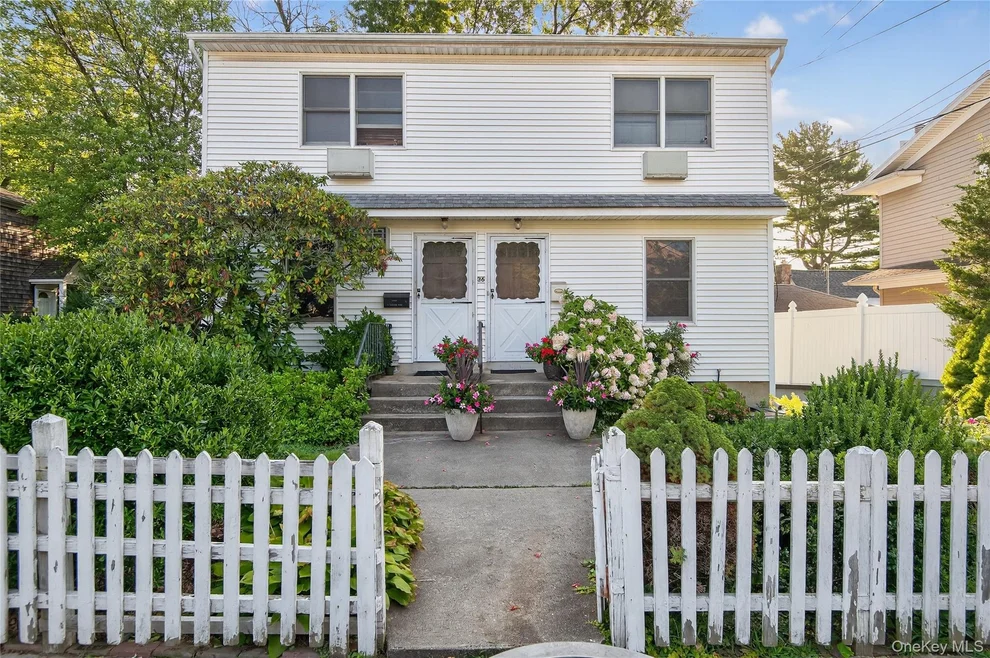 Unit for sale at 36 Oldwood Road, North Hempstead, NY 11050