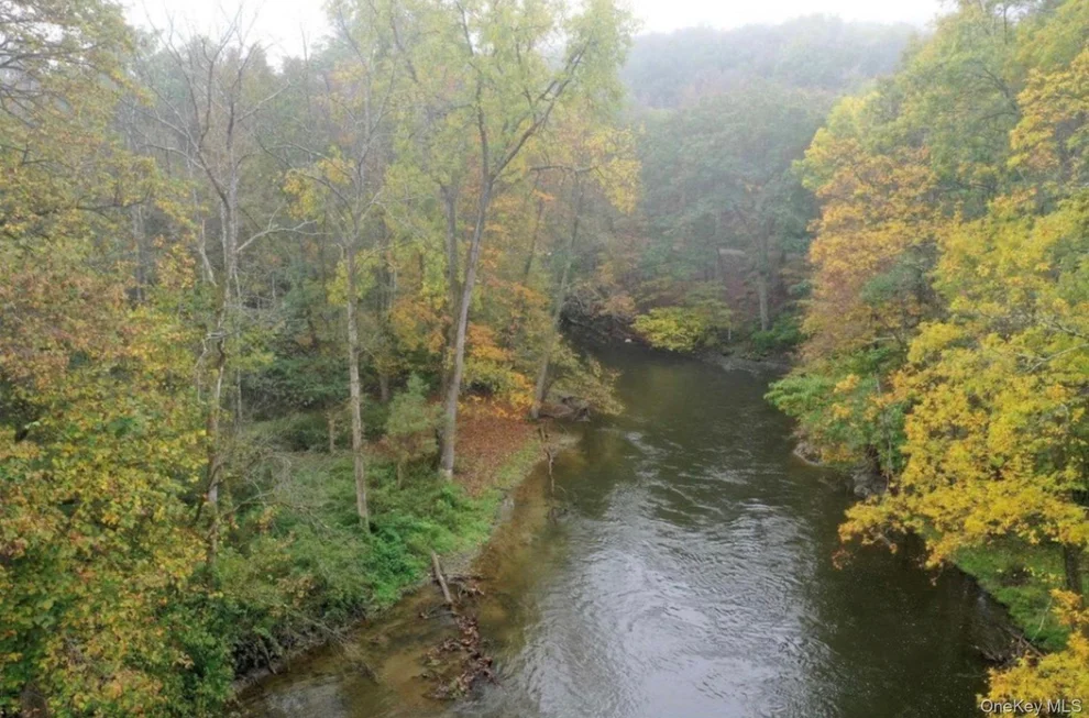 Unit for sale at Jackson Corners Road, Milan, NY 12571