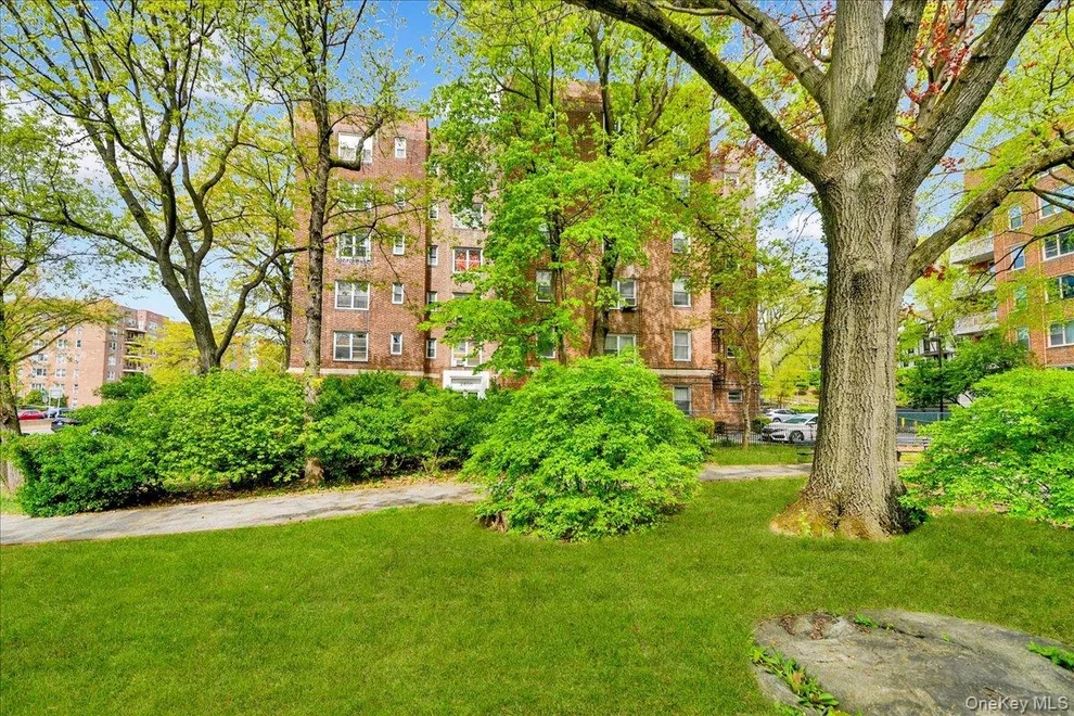 Unit for sale at 2600 Henry Hudson Parkway, New York, NY 10463