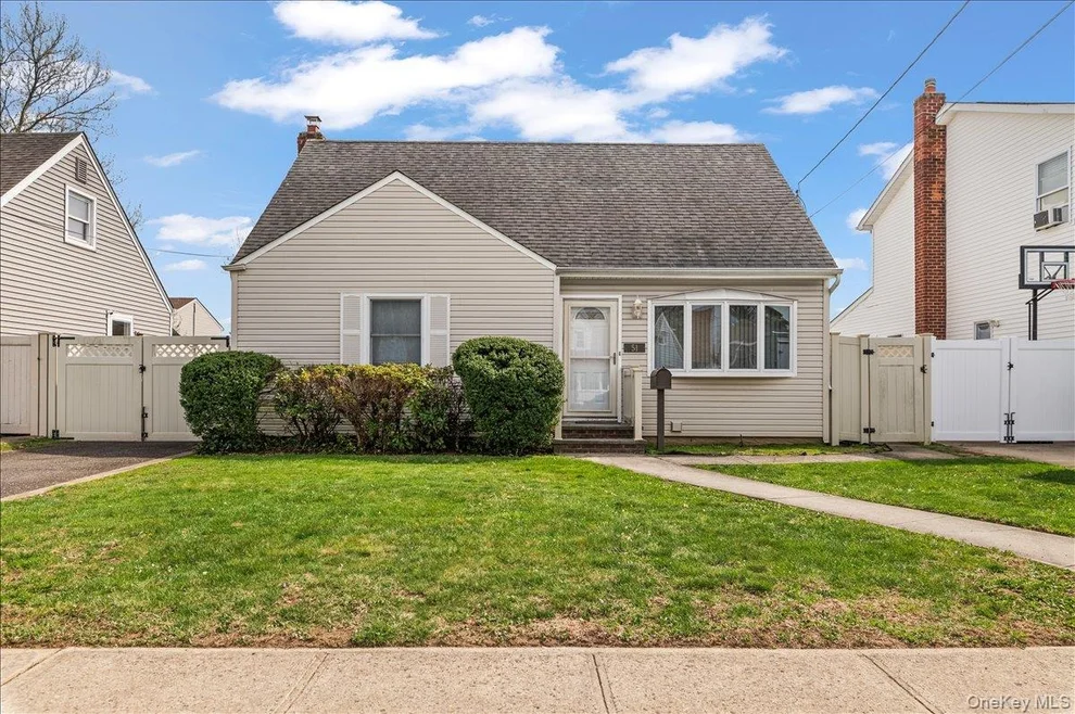 Unit for sale at 51 Audrey Avenue, Oyster Bay, NY 11803