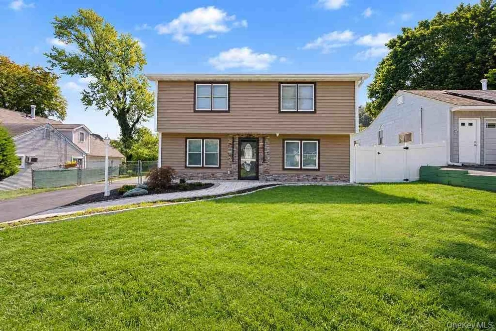 Unit for sale at 28 Hurd Avenue, Haverstraw, NY 10923