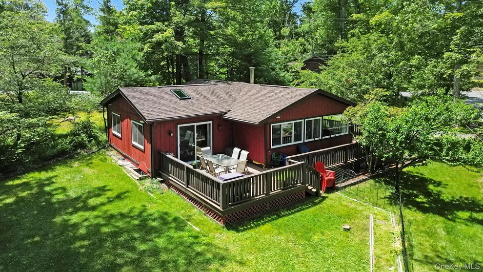 Unit for sale at 6 Berkshire Trail, Bethel, NY 12720