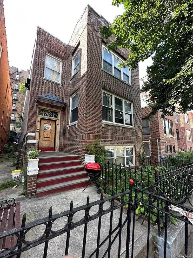 Unit for sale at 1839 Andrews Avenue, New York, NY 10453