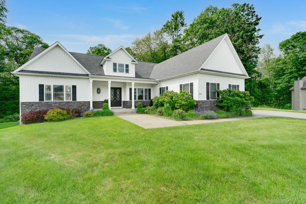 Unit for sale at 35 Biltmore Drive, Beekman, NY 12533