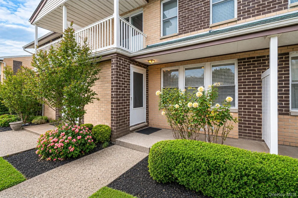 Unit for sale at 312 Artist Lake Drive, Brookhaven, NY 11953