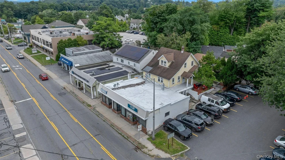 Unit for sale at 1970-1976 E E Main Street, Yorktown, NY 10547