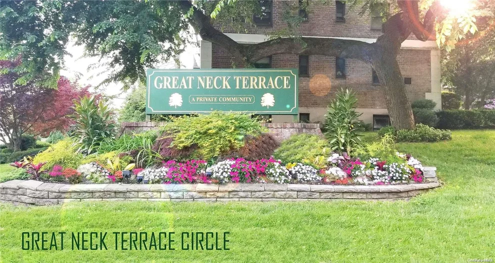 Unit for sale at 13 Terrace Circle, North Hempstead, NY 11021