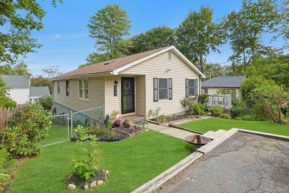 Unit for sale at 319 Meadow Road, Carmel, NY 10541