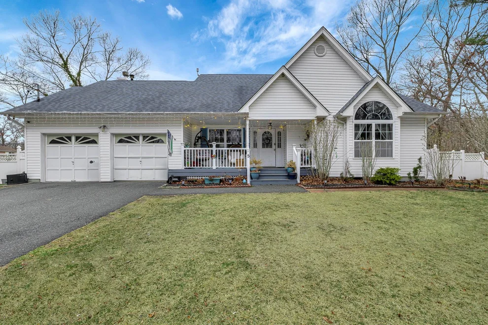 Unit for sale at 5 Adams Lane, Brookhaven, NY 11953