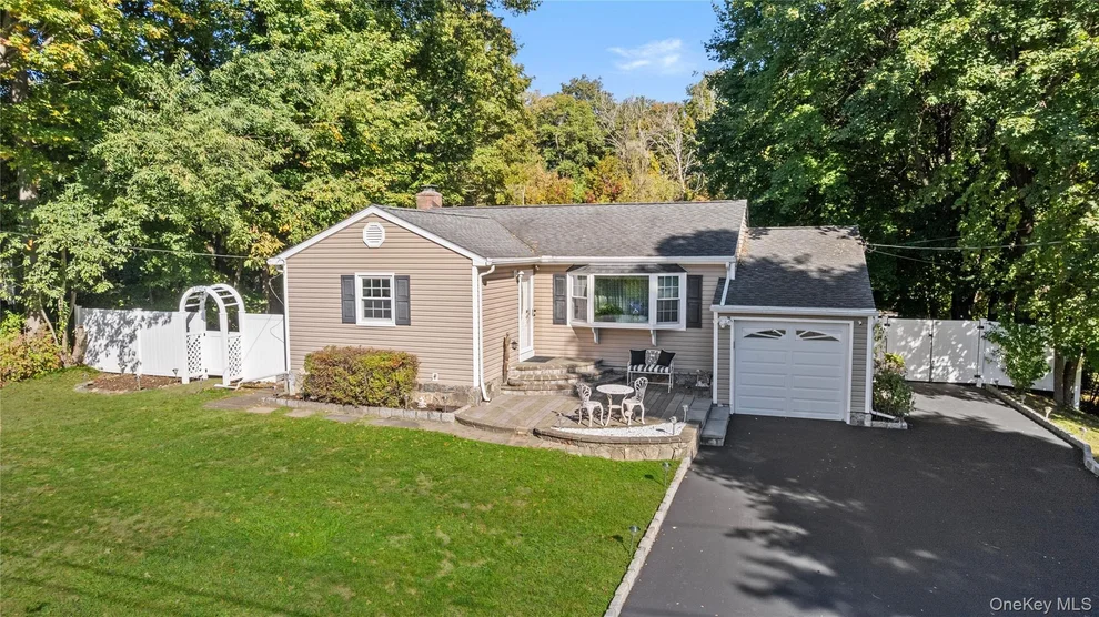 Unit for sale at 2880 Brookfield Drive, Yorktown, NY 10598