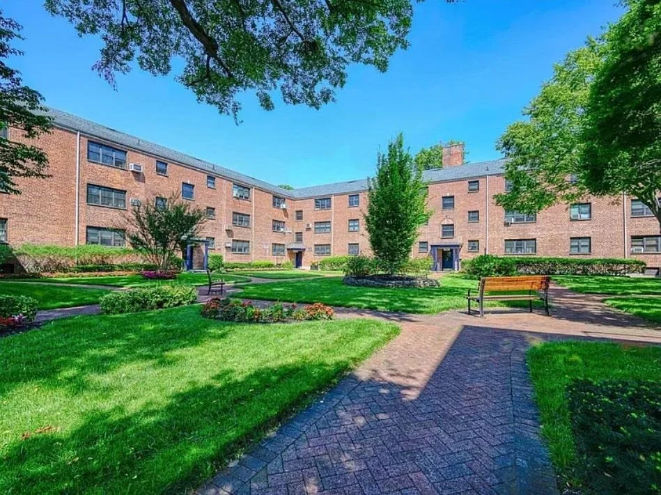 Unit for sale at 15 Beach Road, North Hempstead, NY 11023
