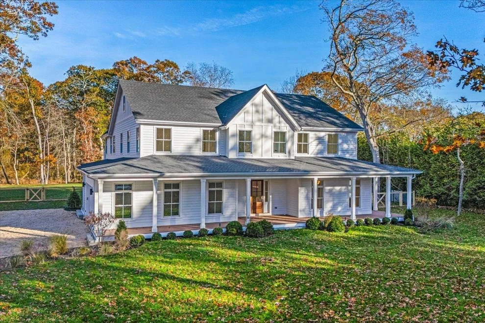Unit for sale at 34 Jagger Lane, Southampton, NY 11977