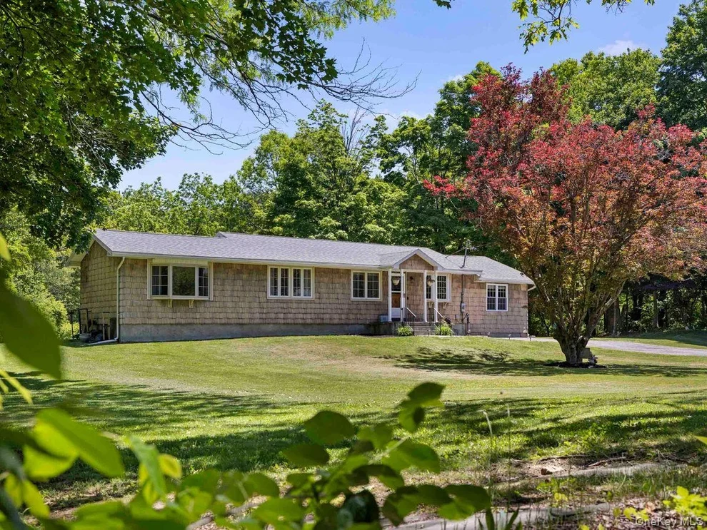 Unit for sale at 284 Tuckers Corners Road, Plattekill, NY 12528