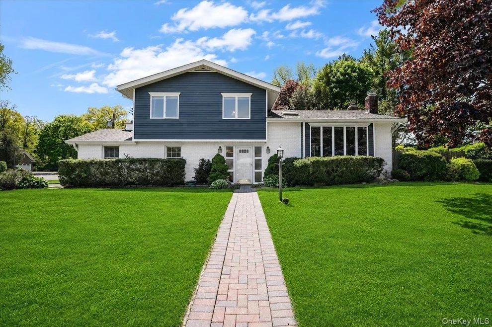 Unit for sale at 1 Sandra Court, Glen Cove, NY 11542