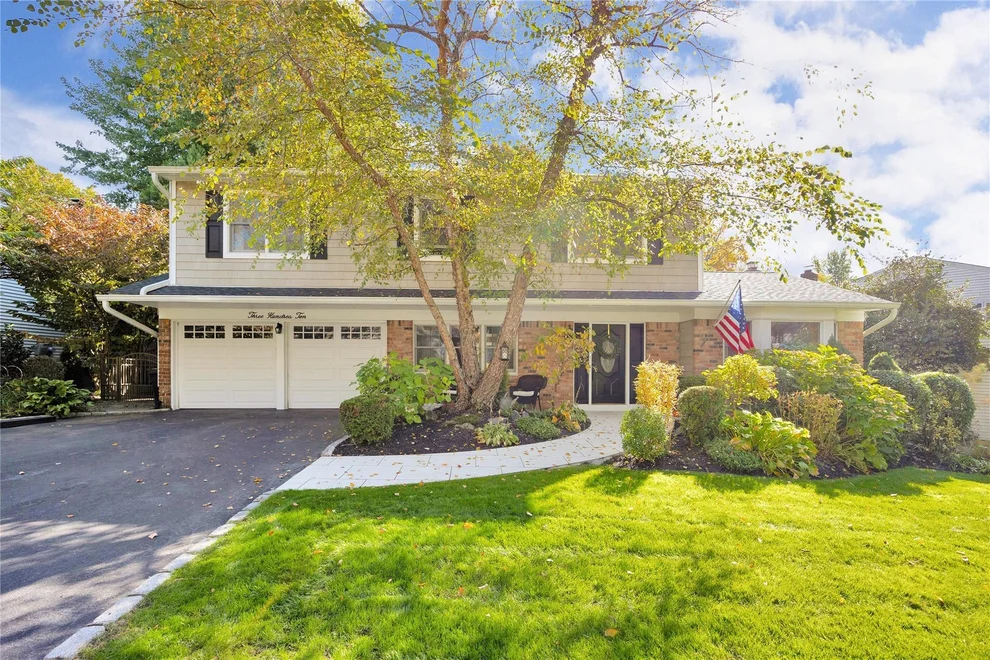 Unit for sale at 310 Wave Place, Huntington, NY 11731