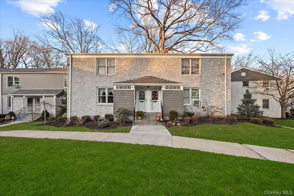 Unit for sale at 81L Glen Keith Road, Glen Cove, NY 11542