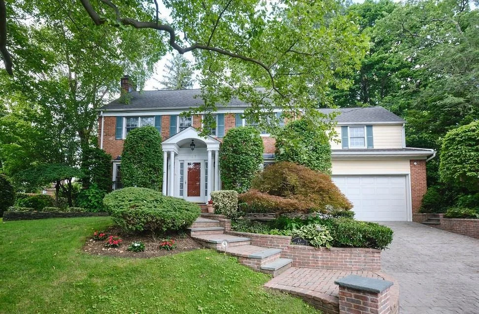 Unit for sale at 17 Essex Road, North Hempstead, NY 11023