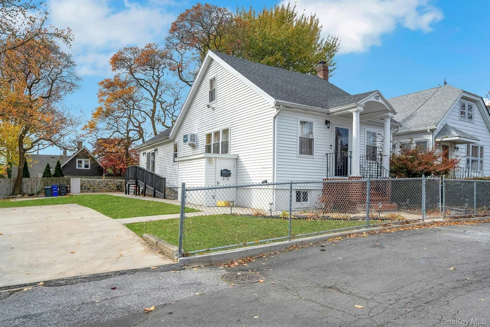Unit for sale at 107E Edgewater Park, New York, NY 10465