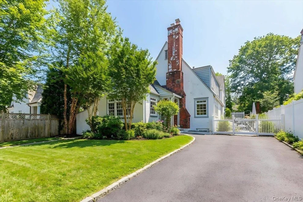 Unit for sale at 2 Cowles Avenue, Rye City, NY 10580