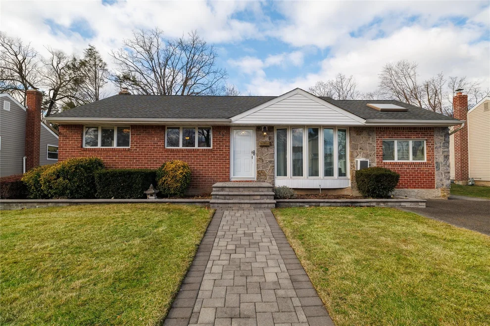 Unit for sale at 64 Stephen Drive, Oyster Bay, NY 11803
