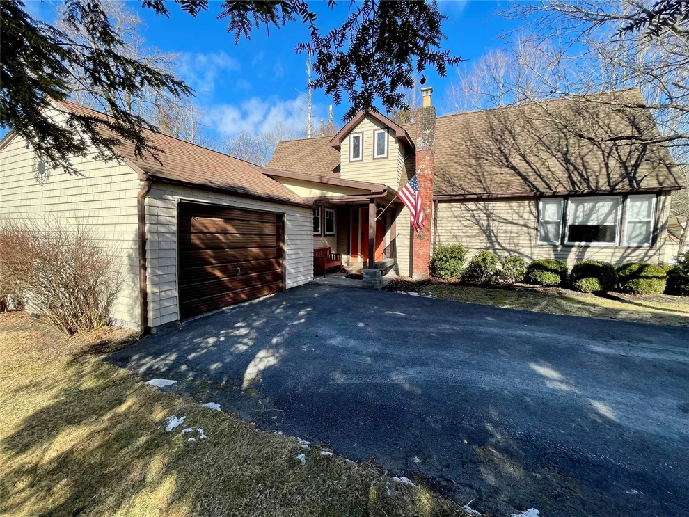 Unit for sale at 117 Division Street, Saugerties, NY 12477