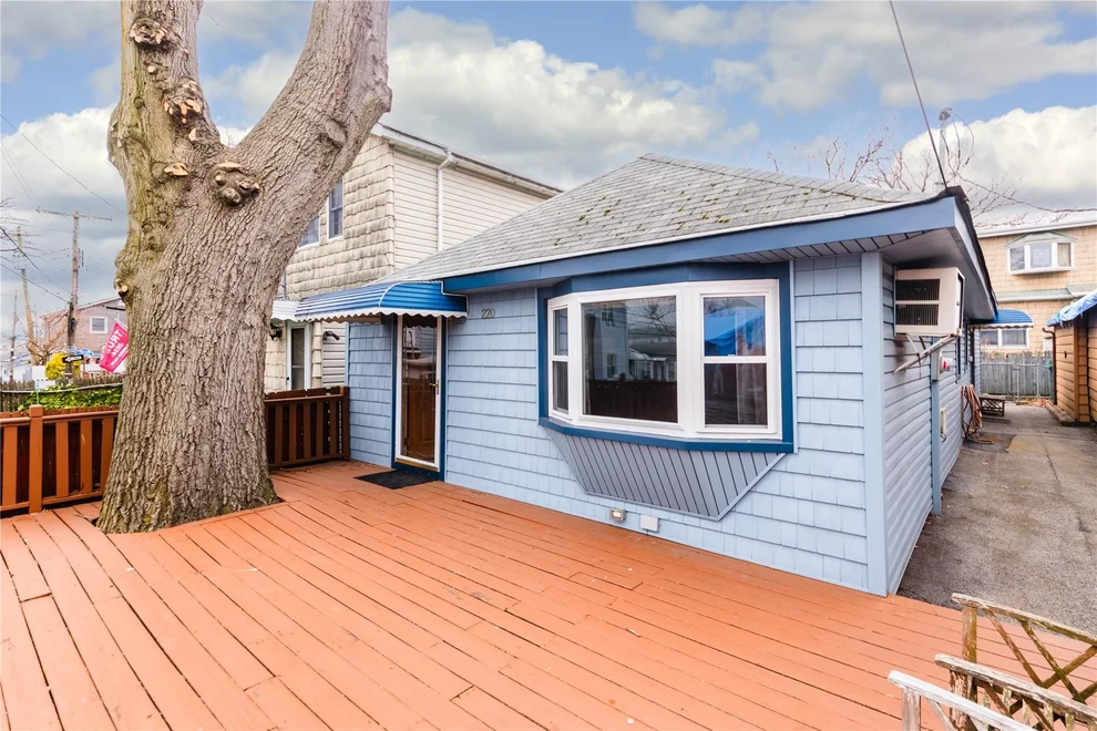 Unit for sale at 99B Edgewater Park, New York, NY 10465