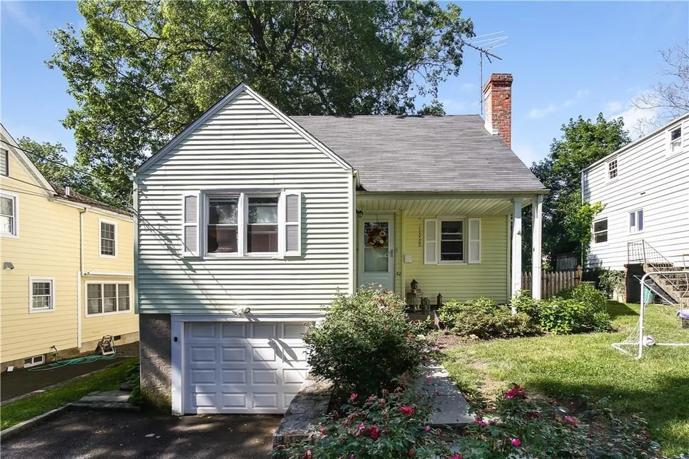 Unit for sale at 82 Sprague Road, Scarsdale, NY 10583