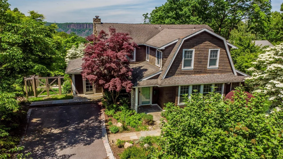 Unit for sale at 17 Circle Drive, Greenburgh, NY 10706